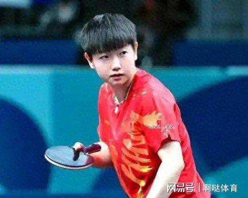 击型中场 击型中场